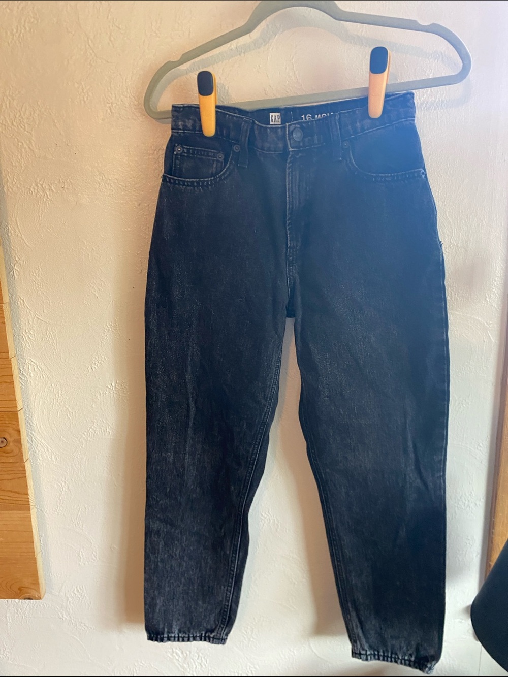 GAP Men's Black Relaxed Jeans